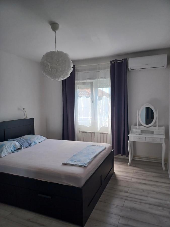 Apartmani Ramesa Murter Luaran gambar